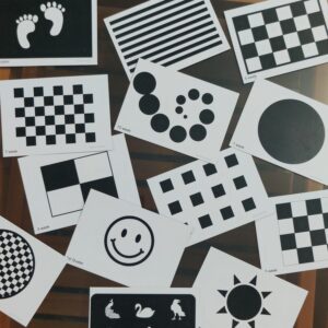 Black and white Flash cards (New born flash cards)