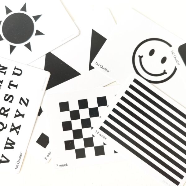 Black and white Flash cards (New born flash cards)